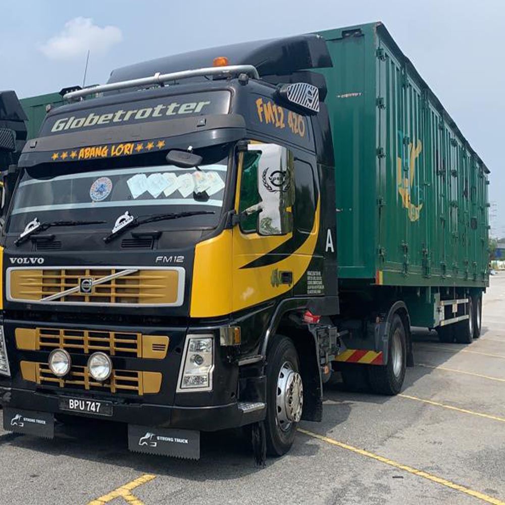 Logistic Truck Service