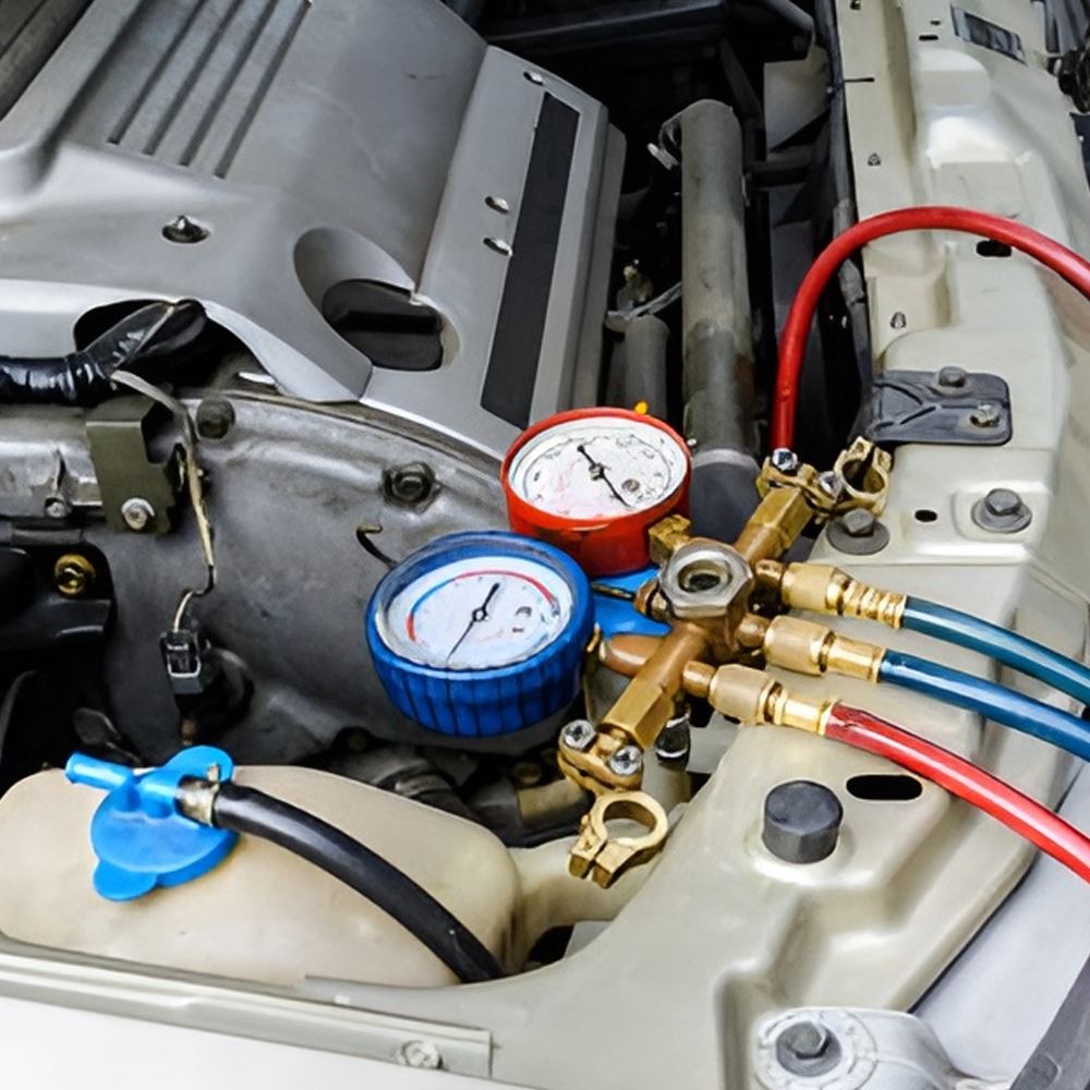 Installation and Servicing Car Air-Conditioning