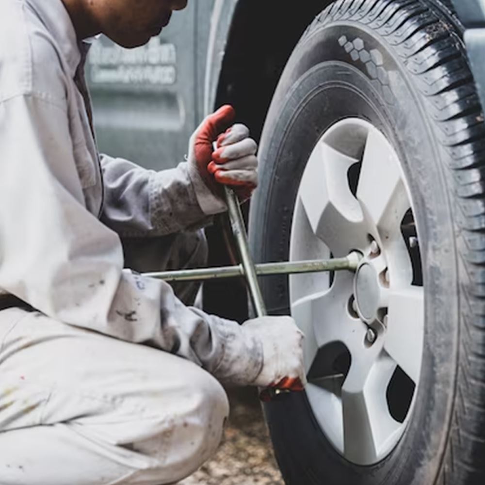 Vehivle tyres repairs 